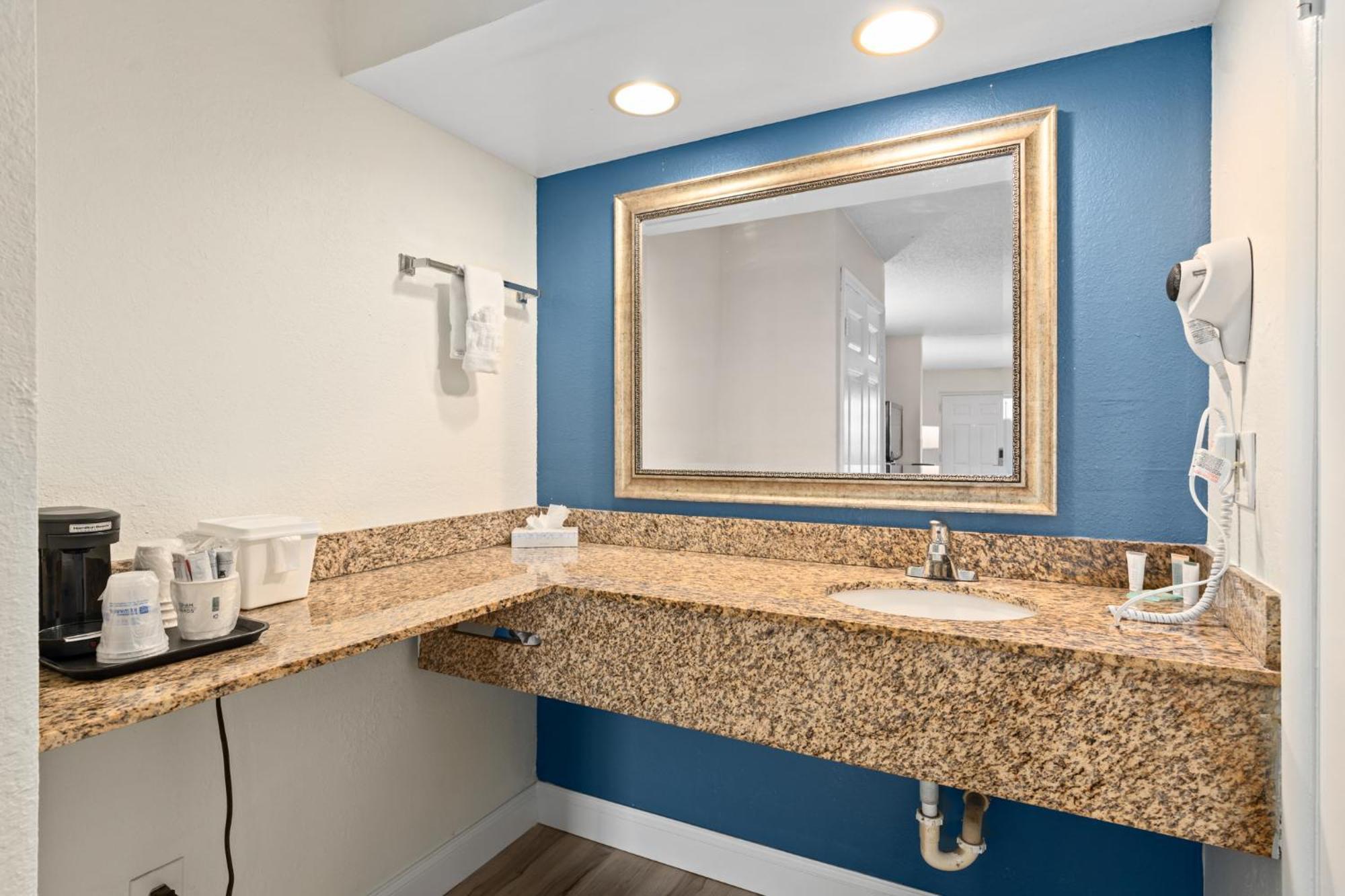 Best Western Orlando East Inn&Suites Alafaya Exterior foto