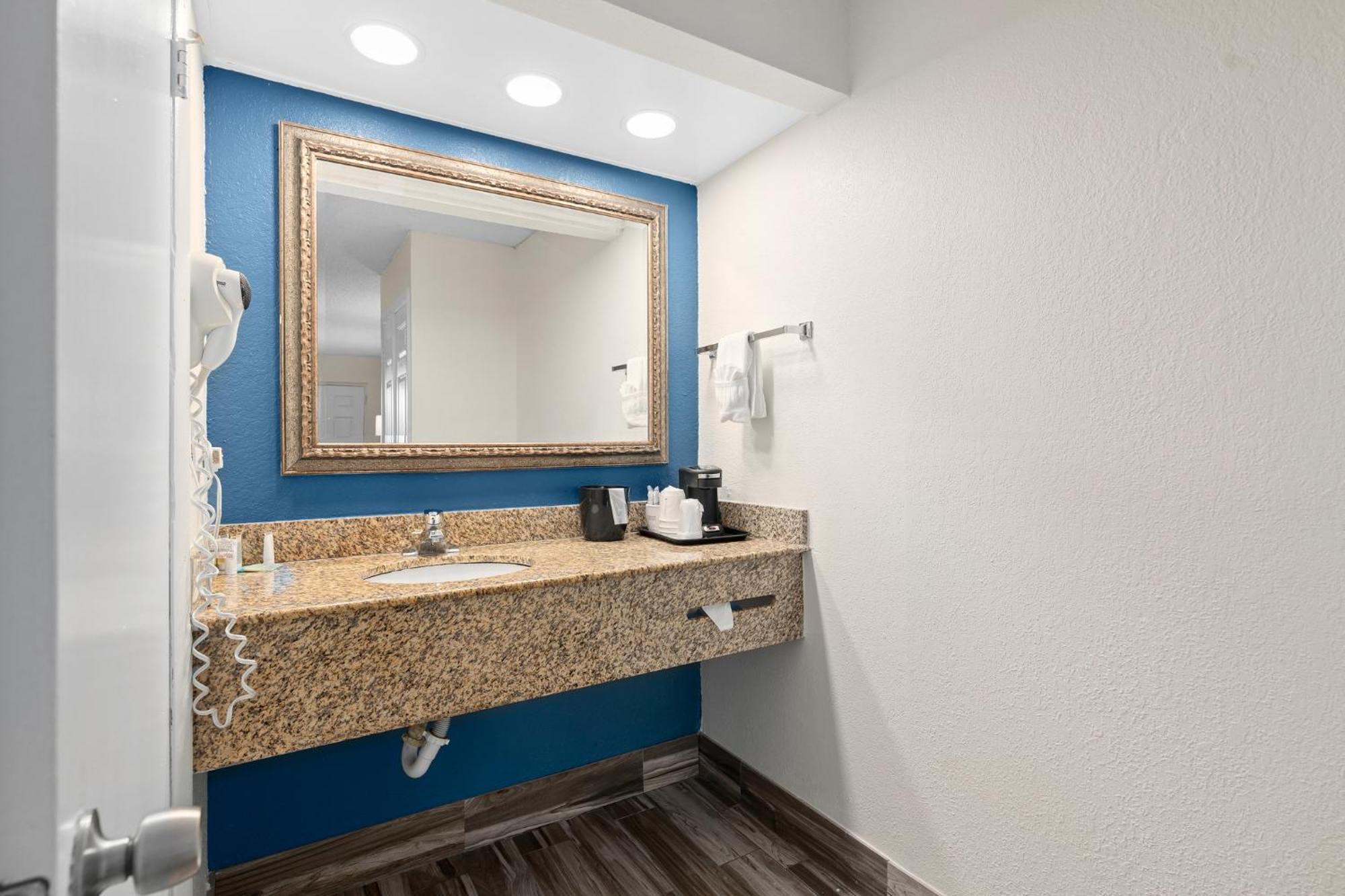 Best Western Orlando East Inn&Suites Alafaya Exterior foto