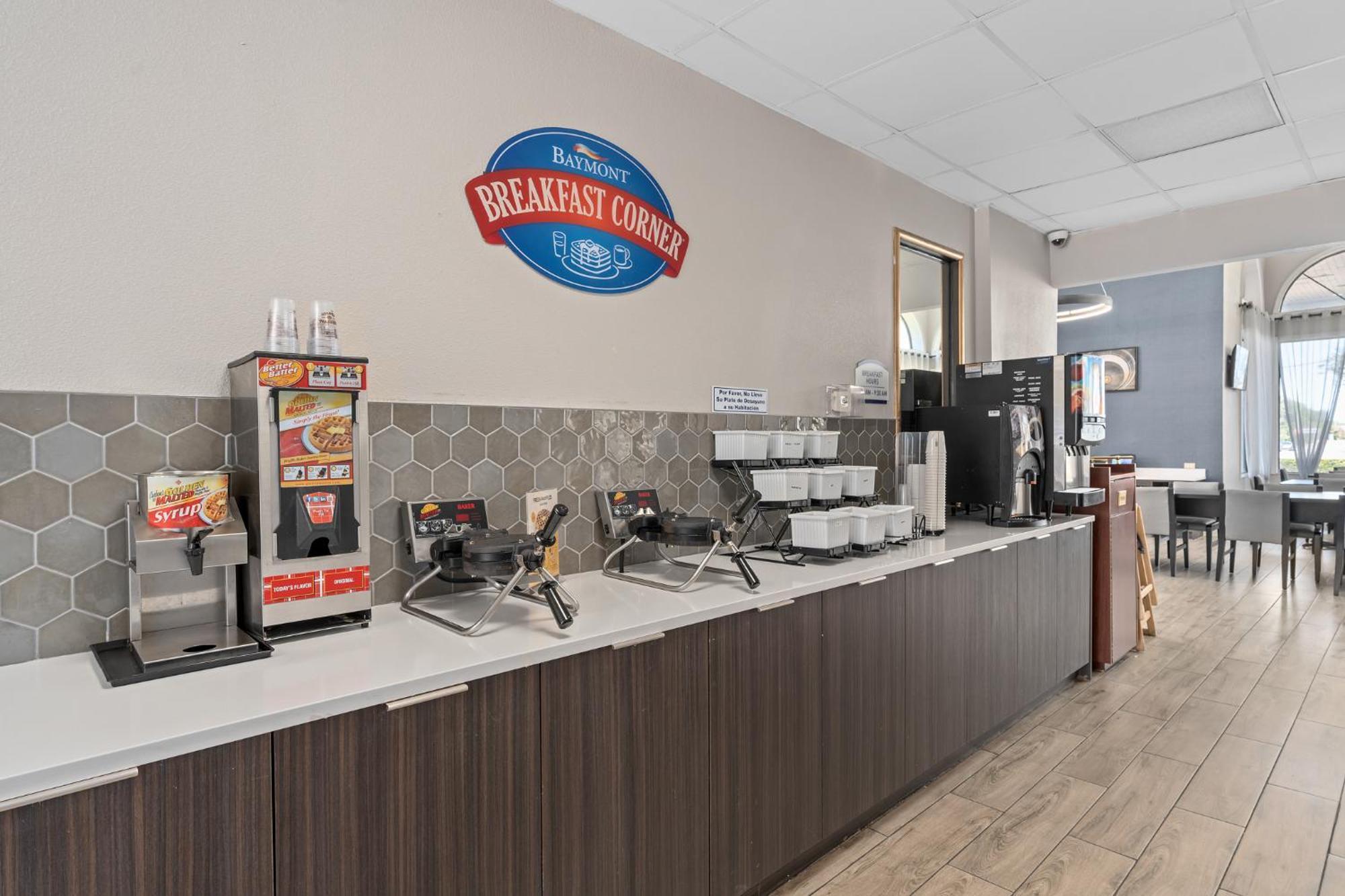 Best Western Orlando East Inn&Suites Alafaya Exterior foto