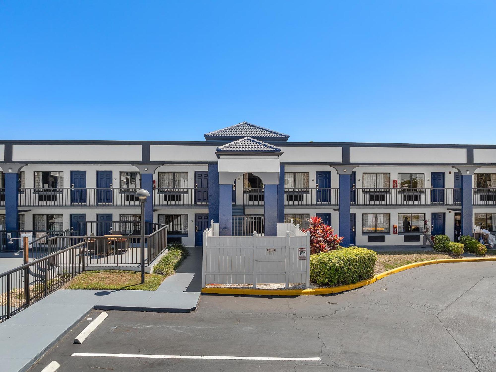 Best Western Orlando East Inn&Suites Alafaya Exterior foto