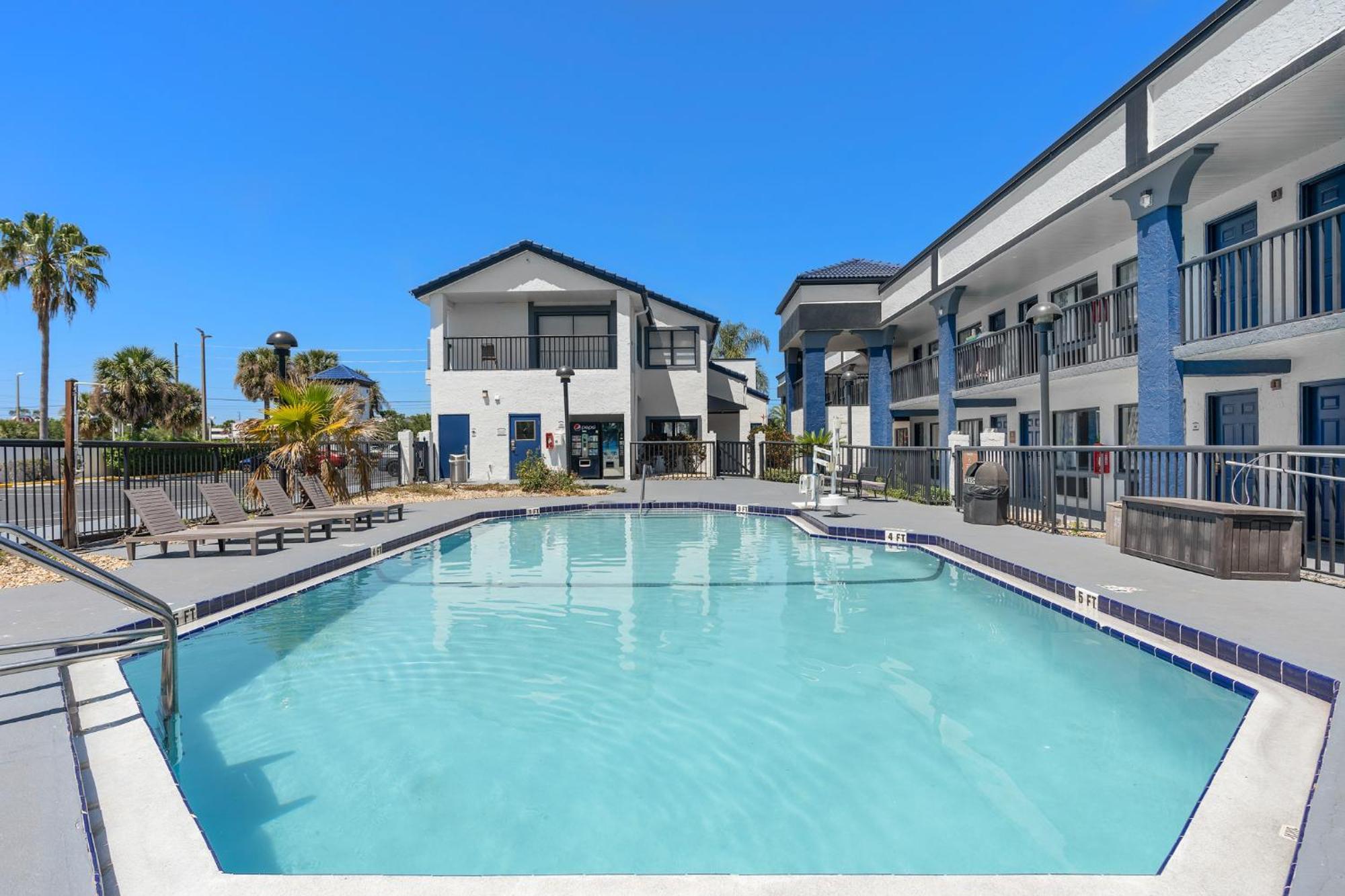 Best Western Orlando East Inn&Suites Alafaya Exterior foto