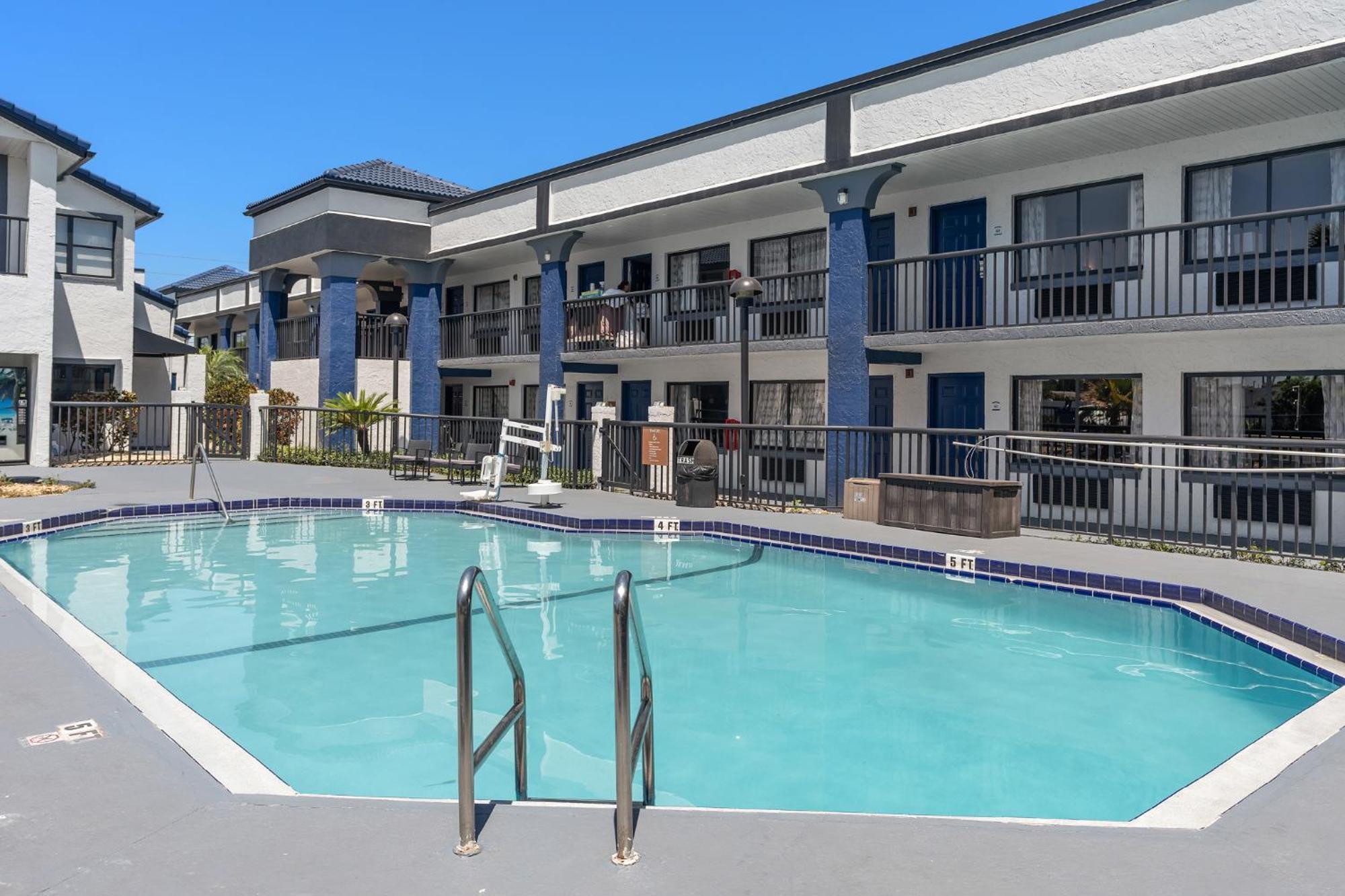 Best Western Orlando East Inn&Suites Alafaya Exterior foto