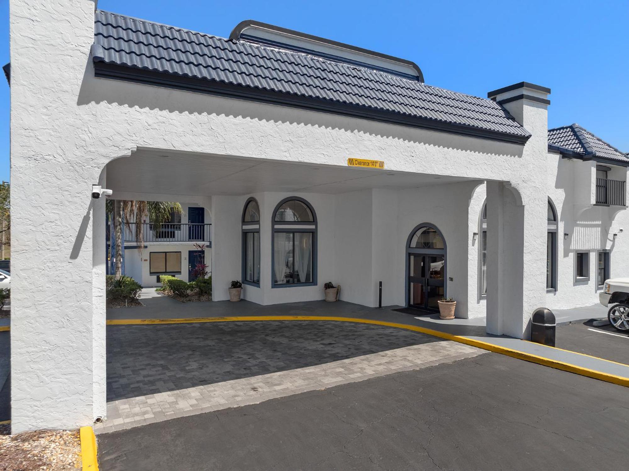 Best Western Orlando East Inn&Suites Alafaya Exterior foto